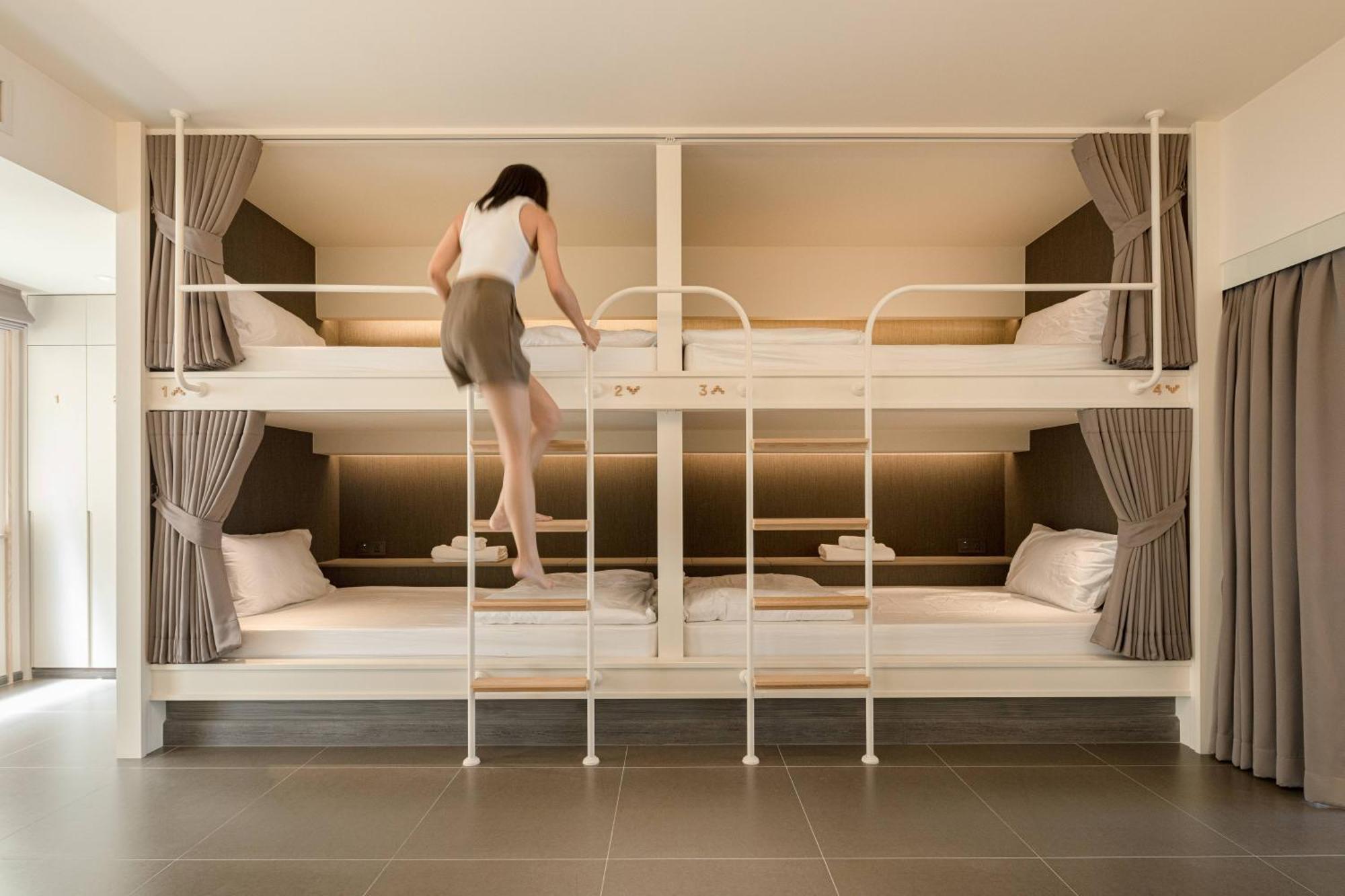 Yanh Ratchawat Hotel Bangkok Bagian luar foto