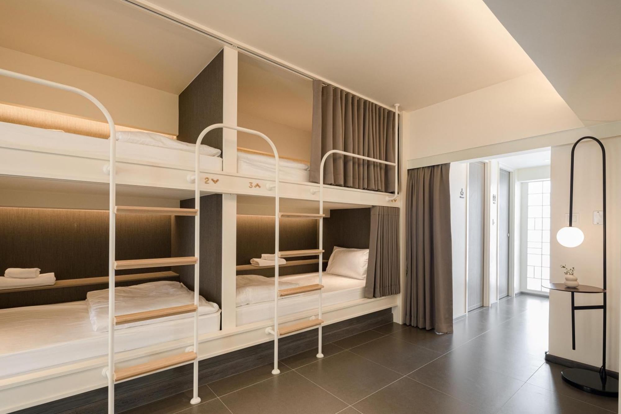 Yanh Ratchawat Hotel Bangkok Bagian luar foto